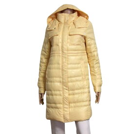 美品【中古】クレージュ courreges ダウンコート 9号 M 38号 相当 古着 オレンジイエロー レディース ダウン80％ 秋 冬 秋冬 アウター 軽量 ふっくら フード 軽量 ドローコード アウトドア スポーツ観戦 大人 女性 40代 50代