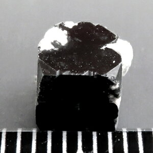 rXNrACg Bixbyite (Mn,Fe)2O3 zW{ ^B QzW 5346