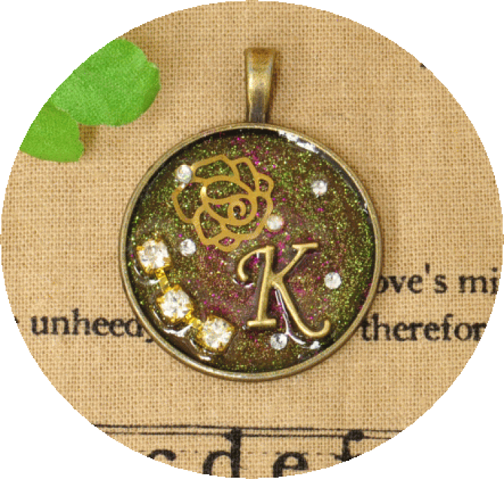 楽天市場】小さめイニシャルチャーム10個セット アンティークゴールド