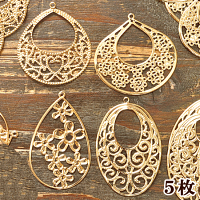 大きな透かしチャーム約4〜5cm5枚全4種類《レジンUVレジンクラフトアクセサリーパーツ手芸イヤリングピアスハンドメイド手芸手作り》