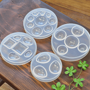 yő700~OFFN[|zVR ^ [h S4  VR[h W UVW Wt 3D lC Ntg ANZT[p[c | VR`[t g lp    