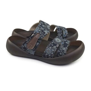 Qb^Jk[ T_ Y CJMB2511 a 3E { Regetta Canoe