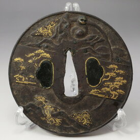 時代物 無銘 鉄地 金象嵌 猿風景図 鍔 骨董品 刀装具 鉄製 Antique, unsigned, iron base with gold inlay, monkey landscape design, tsuba (sword guard). _【中古】