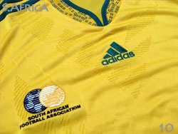 全選手ネームナンバー加工無料 期間限定お試し価格 ネームナンバー無料 南アフリカ代表 2010 訳あり商品 黄色 ホームユニフォーム adidas製