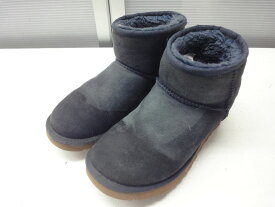 UGG australia/アグ■23.0cm/USA6/UK4.5/EU37■WOMENS CLASSIC MINI II ウィメンズ クラシック ミニ 2 5854 ムートンブーツ■ネイビー■本革◎伝統的なクラシックの定番スタイル☆丈を折り返したり、くしゅっとさせたり、伸ばしたりと自由自在にコーディネイト可能◎【中古】