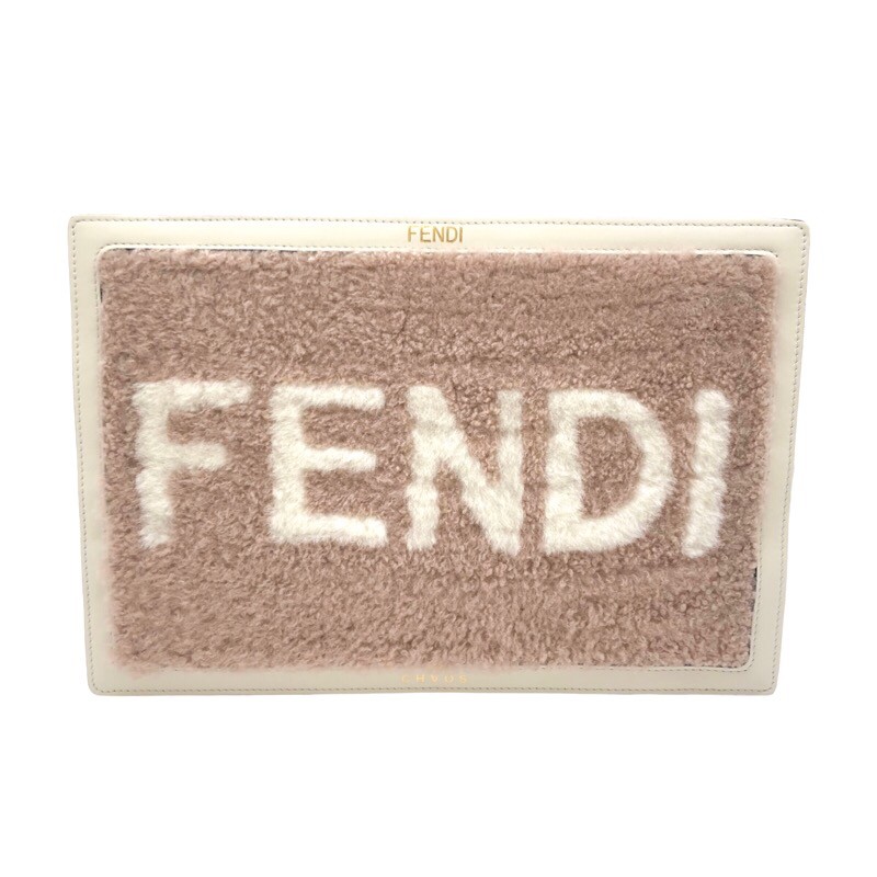 楽天市場】フェンディ FENDI iPadカバー 7AR921 ピンクベージュ