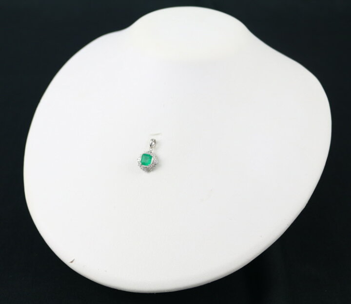 楽天市場】エメラルド 1.09ct ダイヤ ダイヤモンド 0.12ct クラシック 