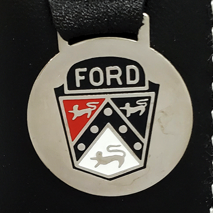 楽天市場】FORD ヴィンテージ キーホルダー 赤×黒×白 全長11.5cm