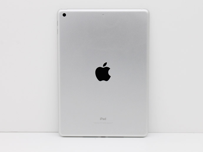 Apple アップル iPad 第6世代 WiFiモデル 32GB 3D576J/A シルバー 9.7