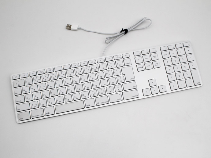 Macbook iMac お得セット Macpro 等 アップル キーボード MB110J B 再入荷 予約販売 テンキー付き 有線 Keyboard Apple アップルキーボード A1243 USB接続 中古