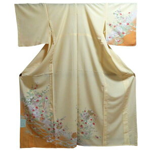 【単衣付下げ】仕立上り【日本製】花模様と雪輪柄 クリーム(151)付け下げ 着物 洗える ポリエステル 仕事 披露宴 パーティー お茶会 記念日 同窓会 祝賀会 お稽古 結納 お宮参り 入学式 入