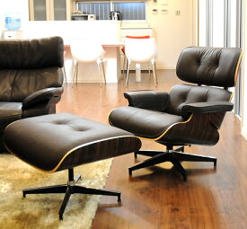 イームズラウンジチェア　オットマンセット　本皮仕様　色ダークブラウン×エボニー　チャールズレイイームズによるデザイン　リプロダクト　ジェネリック　デザイナーズ家具　パーソナルチェア　リラックスチェア　1人用　1人掛け　椅子　いす　イス