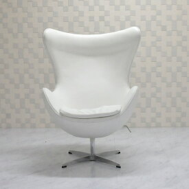 エッグチェア レザー仕様　総本革 色ホワイト　アルネヤコブセンによるデザイン リプロダクト ジェネリック デザイナーズ家具　イス　いす　椅子 パーソナルチェア　カウンターチェア　ラウンジチェア　卵型