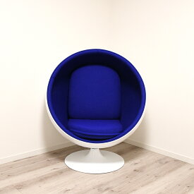 ボールチェア　色ホワイト×ブルー エーロアールニオによるデザイン　リプロダクト　ジェネリック　デザイナーズ家具　ミッドセンチュリー　パーソナルソファ　一人掛け　BallChair　〇型ボールチェア