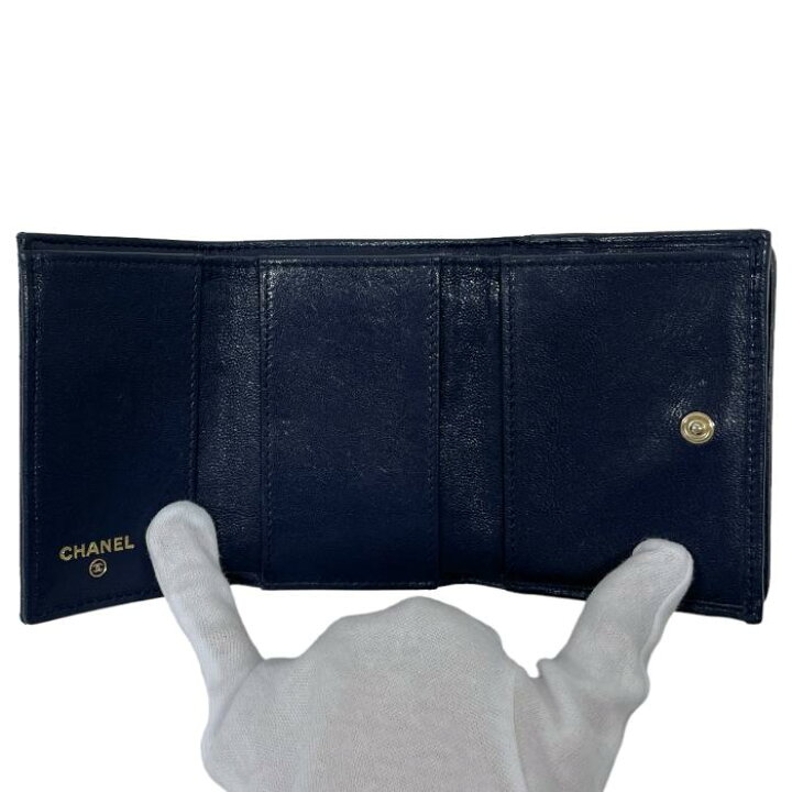 CHANEL （未使用 展示品）シャネル マトラッセ スモール フラップ 