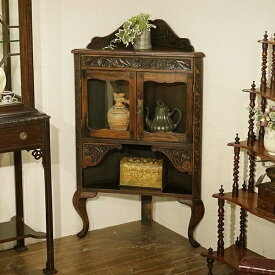 英国アンティーク家具 1880年代 ヴィクトリアン 見事な彫刻 コーナーキャビネット 猫脚 ショーケース オーク材 A924