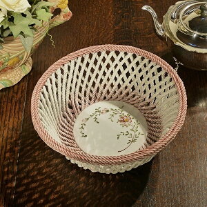 mAeB[N Be[W ̃t[oXPbg {E a26cm C^A x[N S049