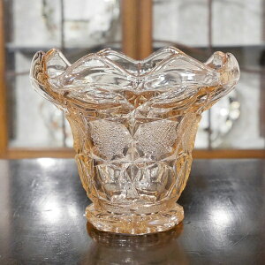 �p���C�M���X�A���e�B�[�N SOWERBY �K���X�x�[�X �A�[�c���N���t�g �ԕr Pink Vase 1930�N�� S194