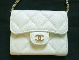 CHANEL シャネル ショルダーバッグ ミニバッグ マトラッセ レディース ココマーク ブランド 財布 ミディアム ウォレット キャビア レザー ccマーク 革 黄緑 人気 ギフト コンパクトウォレット 中古 正規