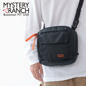 MYSTERY RANCH[�~�X�e���[�����`] DISTRICT 4 [19761507-tw/BLACK] �f�B�X�g���N�g 4�E�V�����_�[�o�b�O�E�q�b�v�o�b�O�E�{�f�B�[�o�b�O�E�K���i�E�X�}�z�P�[�X�@MEN'S/LADY'S [2025AW]