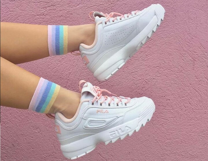 楽天市場 Fila フィラ スニーカー レディース メンズ ユニセックス 厚底 ダッドシューズ ダッドスニーカー Disruptor 2 ディスラプター2 国内店舗限定 白 ホワイト ピンク 厚底スニーカー ハイカット 靴 通学 通勤 Fs1hta1074x F0215 0516 クリスマス ギフト プレゼント 楽天市場 Fila フィラ スニーカー レディース メンズ ユニセックス 厚底 ダッドシューズ ダッドスニーカー Disruptor 2 ディスラプター2 国内店舗限定 白 ホワイト ピンク 厚底スニーカー ハイカット 靴 通学 通勤 Fs1hta1074x F0215 0516 クリスマス ギフト プレゼント