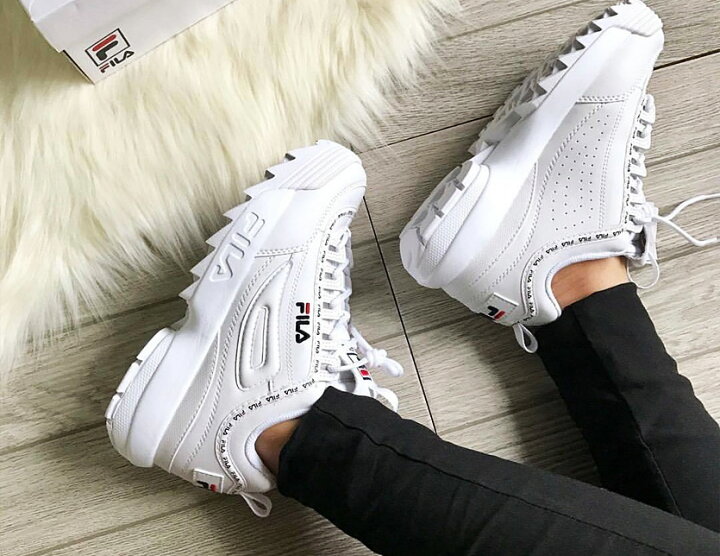 楽天市場 Fila フィラ スニーカー レディース メンズ ユニセックス 厚底 白 ホワイト おしゃれ ダッドシューズ ダッドスニーカー Disruptor 2 Tapey Tape ディスラプター 厚底スニーカー ダンス ストリート Fs1htb1092x F0494 1091 クリスマス ギフト プレゼント Rodeo