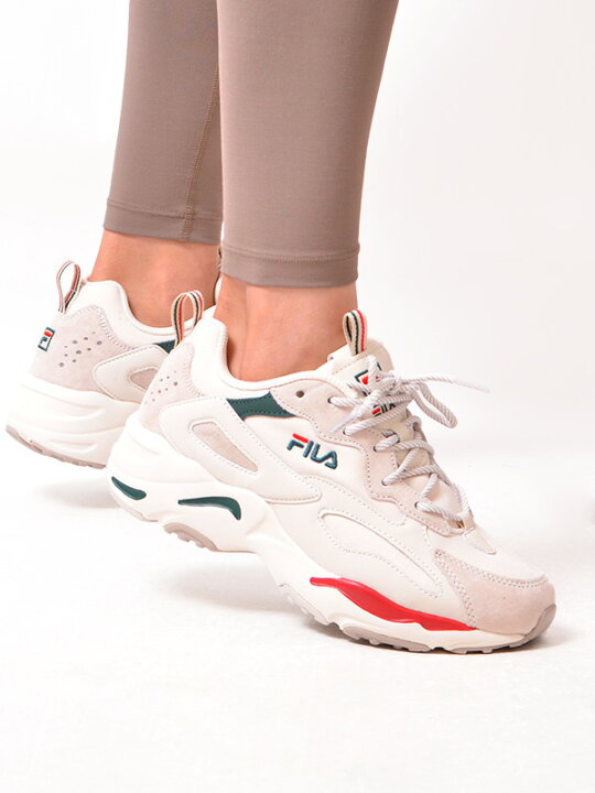 楽天市場 Fila フィラ スニーカー 厚底 メンズ レディース ユニセックス ダッドシューズ ダッドスニーカー Ray Tracer レイ トレイサー ベージュ グリーン レッド 厚底スニーカー 靴 ストリート ダンス スポーツ Fs1sb1460x Beg F5119 1460 ホワイトデー ギフト