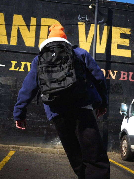 New Era 35l Carrier Pack 35l おしゃれ ニューエラ プリントロゴ リュック 大容量 女子 通学 高校生 ギフト ニューエラ New Era 35l Carrier Pack 35l おしゃれ ニューエラ プリントロゴ リュック 大容量 女子 通学 高校生 ギフト ニューエラ