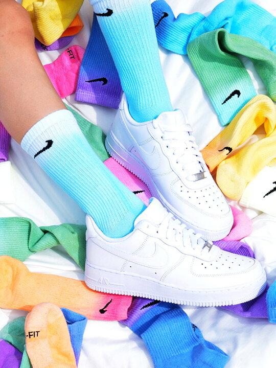 楽天市場 Sock Sammy Jo ソックサミ ジョー ソックス レディース メンズ おしゃれ かわいい ブランド 靴下 ユニセックス Nike ナイキ Dusk To Dawn Crew Socks グラデーション 染め ダンス ストリート スケーター スポーツ アクセント Ssj7781 夏休み ギフト プレゼント