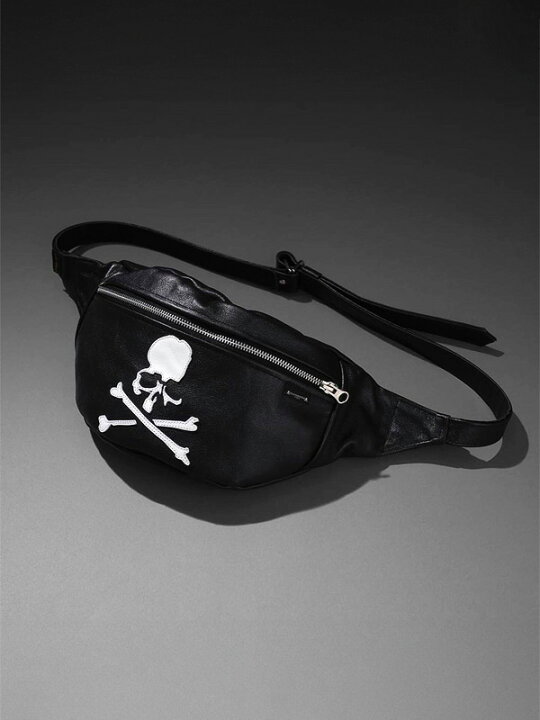 楽天市場】VANSON × MASTERMIND WORLD BONE FUNNY PACK CUSTOM  