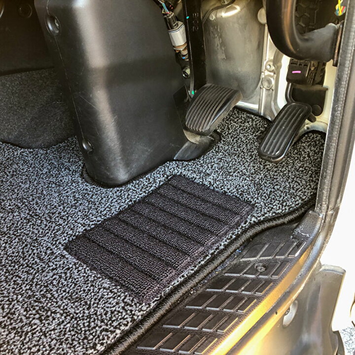 楽天市場】日野 17 プロフィア フロアマット 大型トラック 専用 大人の 