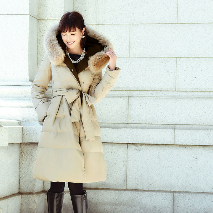 楽天市場 ダウンコート ダウン コート ダウンジャケット アウター 上着 ロングコート ファー レディース 50代 40代 30代 ミセス 冬コーデ 秋 冬 リアルファー 大きいサイズ 上品 防寒 細見え ロング丈 暖かい 黒 茶 紺 通勤 通学 きれいめ 即日発送 ギフト