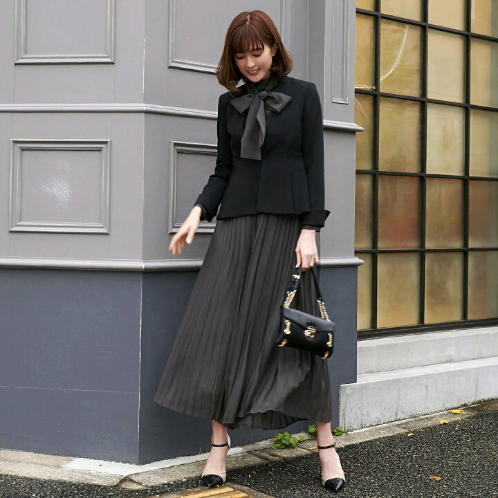 ルイエブティック ペプラムジャケット スリムフィットパンツ3点セット  