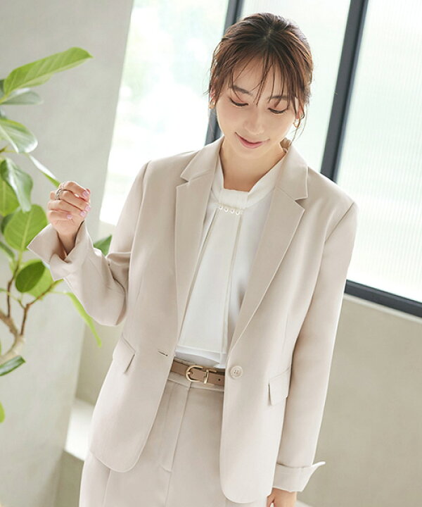 1240-a_wh.jpg?fitin=720:720