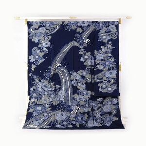 振袖 フルオーダー国内和裁士手縫いお仕立て付き 最高級御振袖 栗山紅型 栗山吉三郎 鬼古典・鬼しぼ縮緬 浜ちりめん 深い藍色 波に牡丹と菊 【着物/和服/和装/成人式/結婚式】