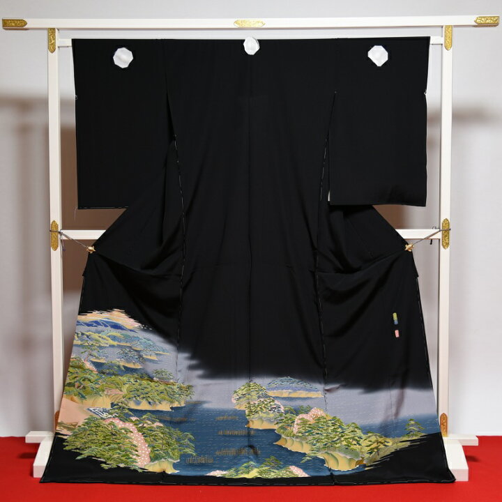 7260❫ ✲ 黒留袖 ✲ しつけ付 パールトーン加工済み