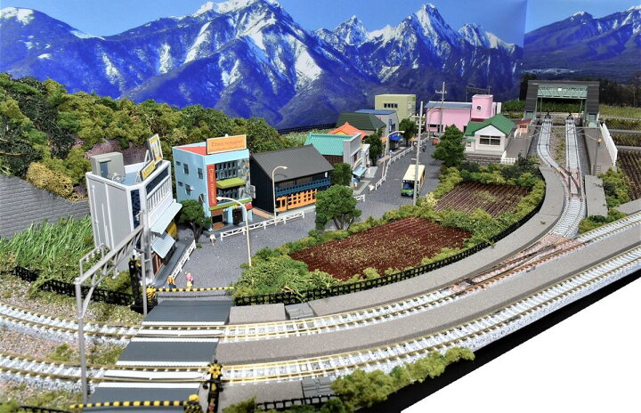 鉄道模型レイアウト ジオラマの製作と販売 鉄道模型レイアウト ジオラマ完成品の製作 Nゲージレイアウト ジオラマの通販専門店ウッドマンクラブ 11pcs 木 モデル混合サイズ 人工木 列車 鉄道 ジオラマレイアウト 装飾 プラスチック 樹脂 庭 彫像 彫刻