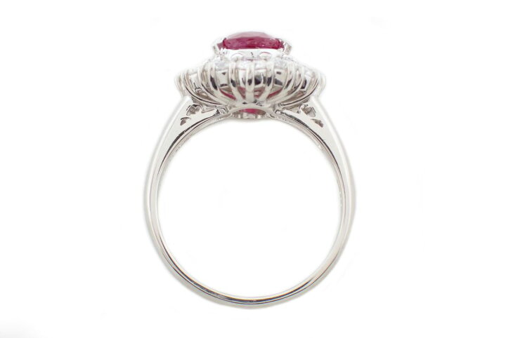 楽天市場】Pt900 オーバルカットルビー2.18ct メレダイヤ1.04ct  