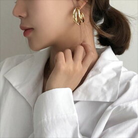 【期間限定セール★35%OFF】ピアス 3ライン リング スタンド パーツ キャッチ スタンド レディース 人気 女性 シルバー ジュエリー アクセサリー かわいい おしゃれ ウエディング 結婚式 ブライダル お呼ばれ パーティー 二次会 披露宴 成人式 卒業式 発表会 花嫁 フォーマ
