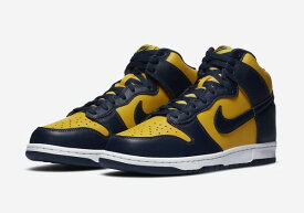 NIKE DUNK HI SP "MICHIGAN"