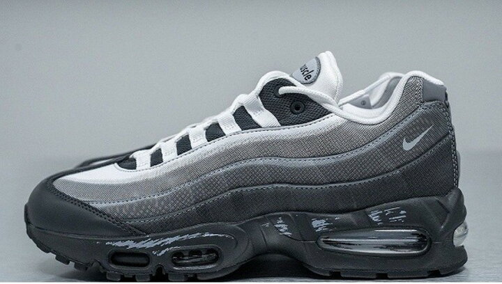 楽天市場】遊戯王 x NIKE AIR MAX 95 QS 城之内 (Japan Exclusive 