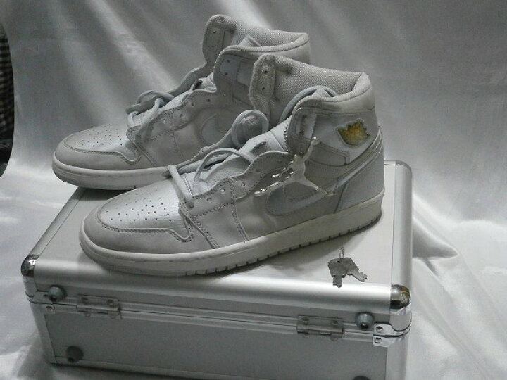 楽天市場】NIKE AIR JORDAN 1 OG 2001足限定 ジェラルミンケース付き 