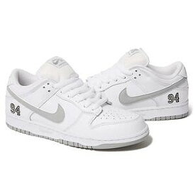 Nike SB × Supreme Dunk Low Pro OG QSWhite
