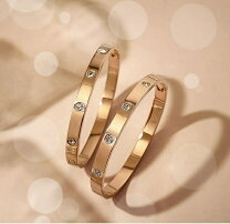 楽天市場】ラブブレス バングル（ジュエリー・アクセサリー）の通販 