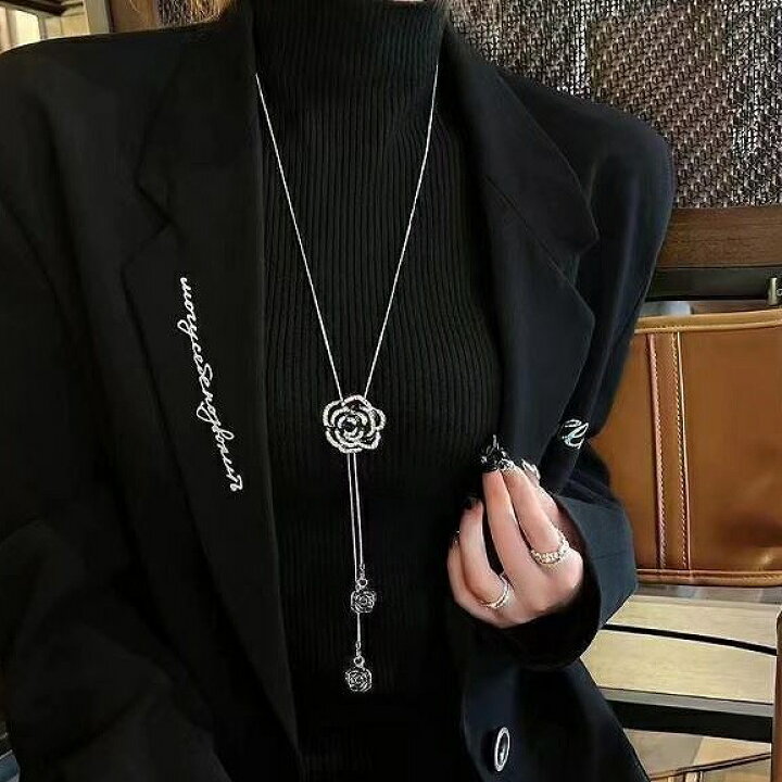 楽天市場】ロングネックレス レディース フラワー ネックレス シルバー 