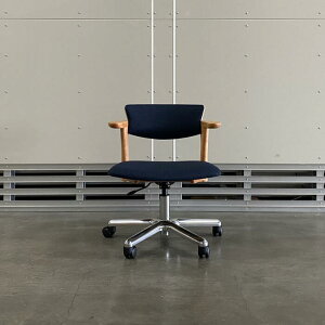 Awaza-047SRC・腰の椅子・キャスター脚・チェリー・ファブリック