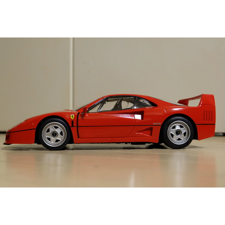 楽天市場】乾電池付き フェラーリ F40 RCカー フェラーリ公式 