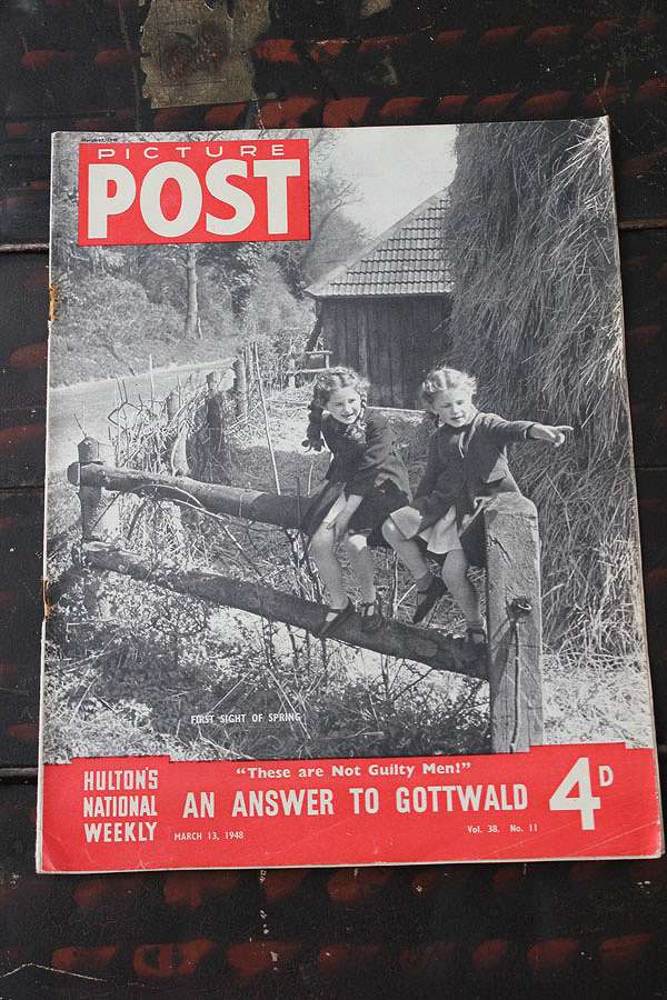 フォトジャーナリズム の先駆けとなったイギリスのライフマガジン PICTURE POST 1938年創刊-1957年廃刊 第二次大戦から戦後の暮らし 歴史的瞬間を一流写真家の GOTTWALD 超特価SALE開催 1948年3月13日号 イギリス 上等 TO AN 写真で紹介 ANSWER