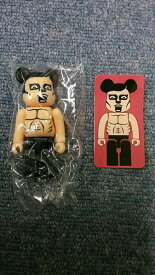 【BE@RBRICK/ベアブリック】series 33 シークレット ●PUNK DRUNKERS パンクドランカー　出現確率1/192