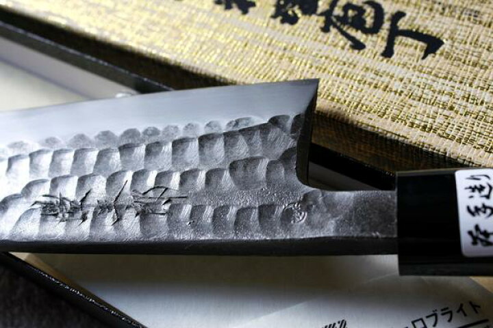 楽天市場】業務用 180mm 安来鋼白紙2号 豊三郎 出刃包丁【黒鎚目打ち 